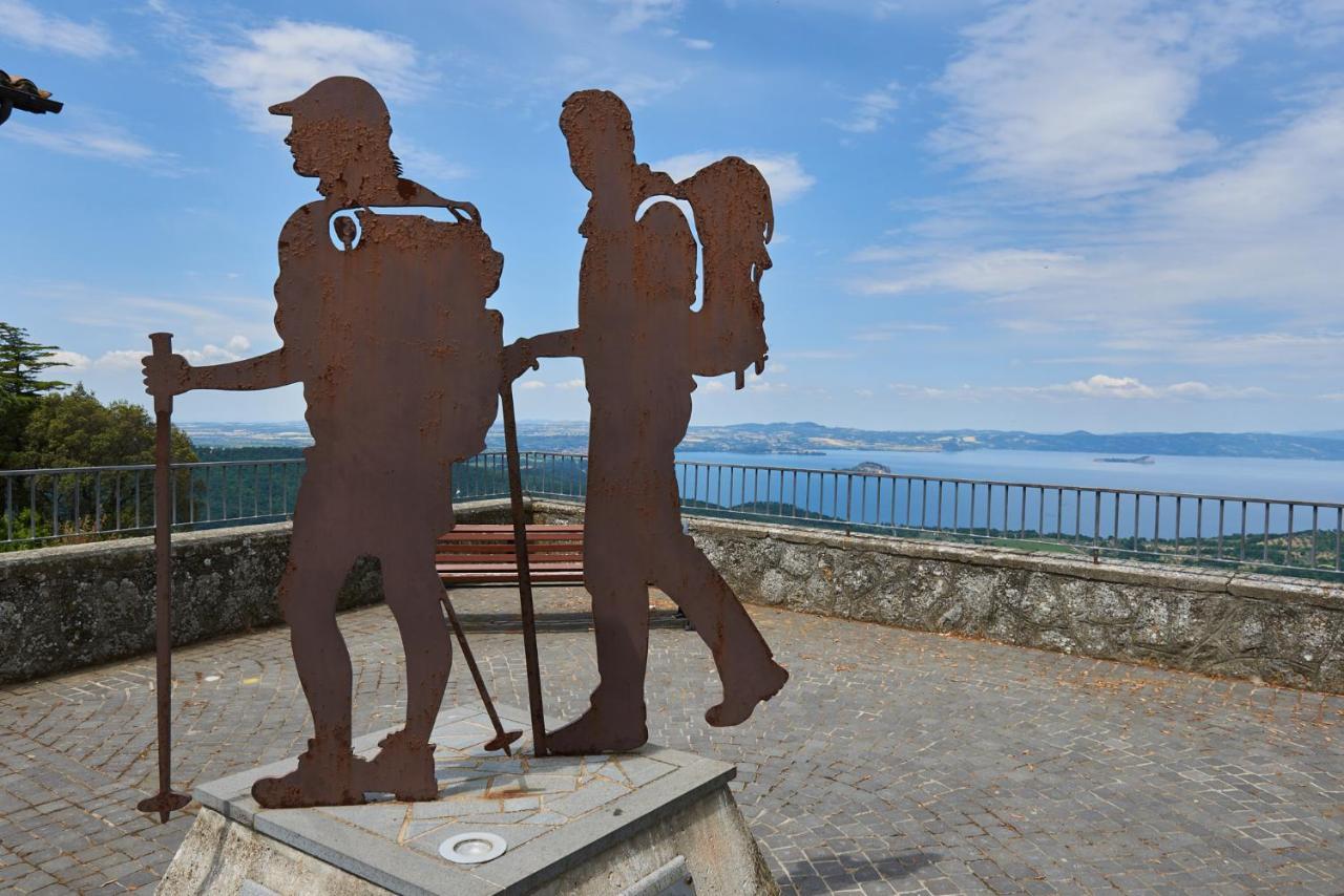 Alloggio Turistico Centro Storico Malatesta Montefiascone Bagian luar foto